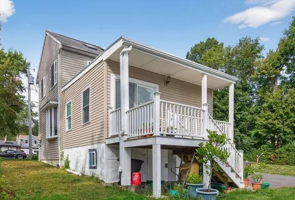Randolph, MA 02368,11 Rockefeller St
