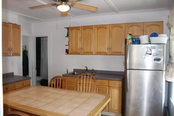 Gloucester, MA 01930,78 Grove St