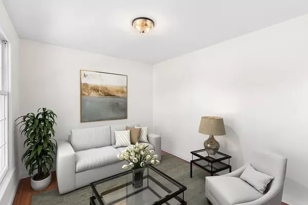 Westford, MA 01886,16 Shipley Cir
