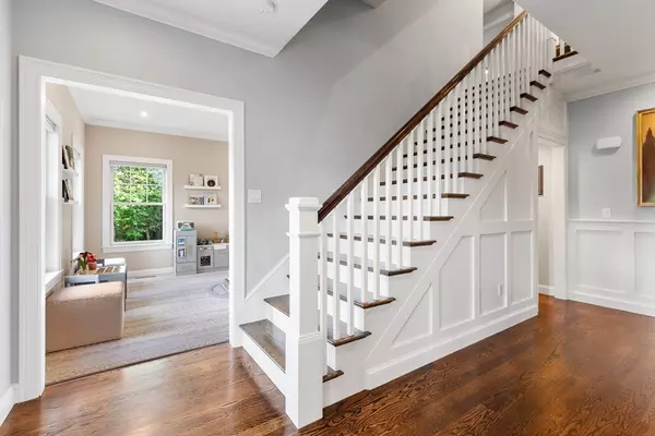 Lexington, MA 02420,115 Burlington St