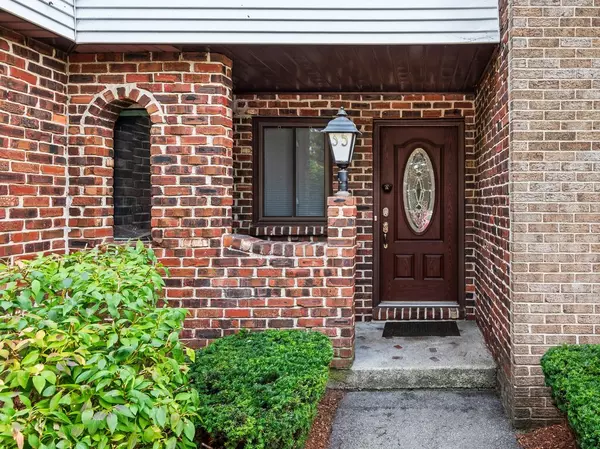 Worcester, MA 01606,35 Cobblestone Lane #35