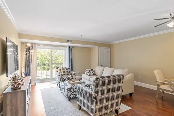 Quincy, MA 02169,86 E Howard St #107