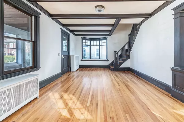 Winthrop, MA 02152,62 Lowell Road