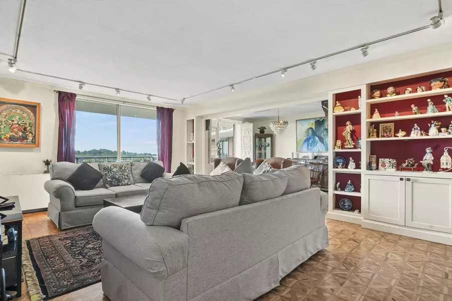 280 Boylston Street #904, Newton, MA 02467