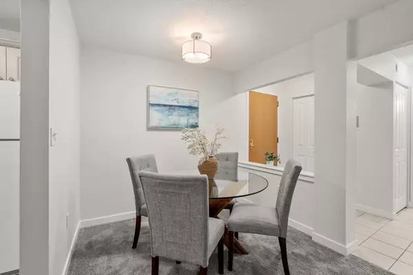 Woburn, MA 01801,273 Cambridge Rd #101