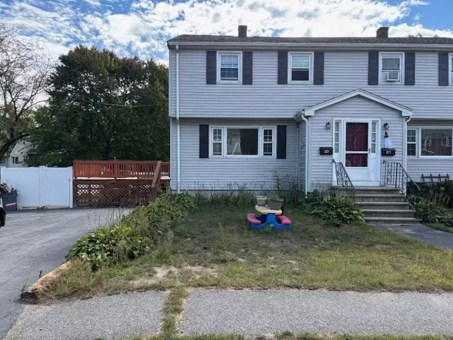 Woburn, MA 01801,4 Bartlett Drive #A