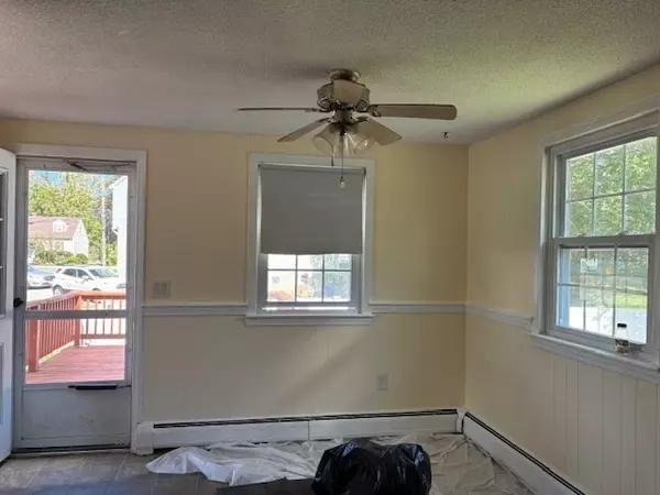 Woburn, MA 01801,4 Bartlett Drive #A