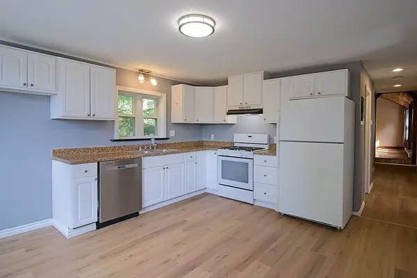 Sharon, MA 02067,45 Depot St #2