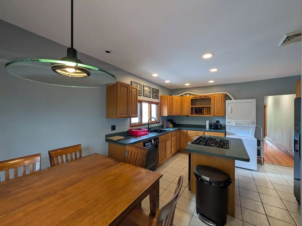 Medford, MA 02155,80 North Street #2