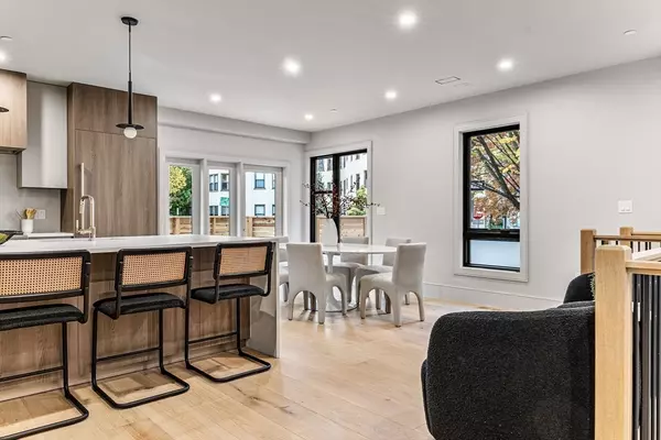 Cambridge, MA 02139,300 Franklin Street #1