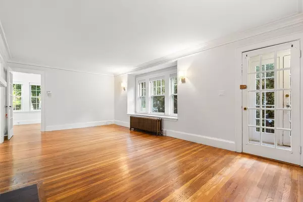 Belmont, MA 02478,31 Payson Rd #1