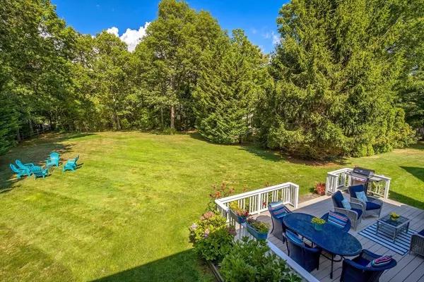 Barnstable, MA 02635,46 Oak St