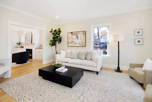 Concord, MA 01742,1053 Main St #4