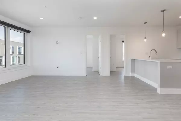 Boston, MA 02134,42 N Beacon St #505