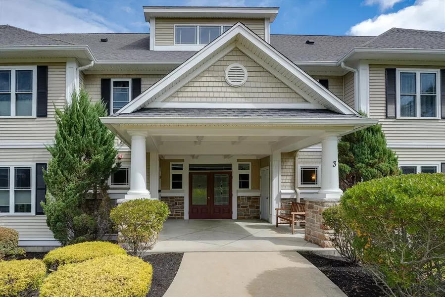 312 Eagles Nest Way #312, Franklin, MA 02038