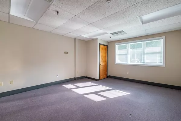North Andover, MA 01845,1538 Turnpike St