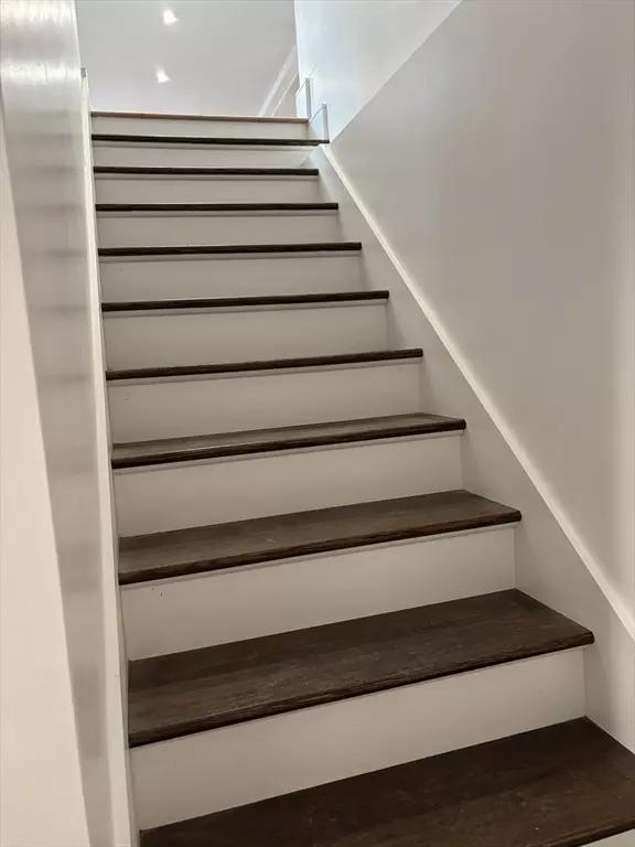 Dover, MA 02030,62 Claybrook Road