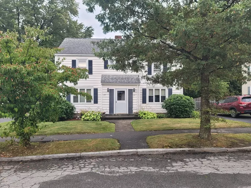 129 Uncatena Ave. #L, Worcester, MA 01606