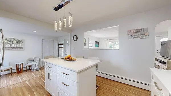 Auburn, MA 01501,15 Lesley Ave