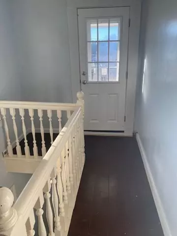 Oxford, MA 01537,702 Main St #2