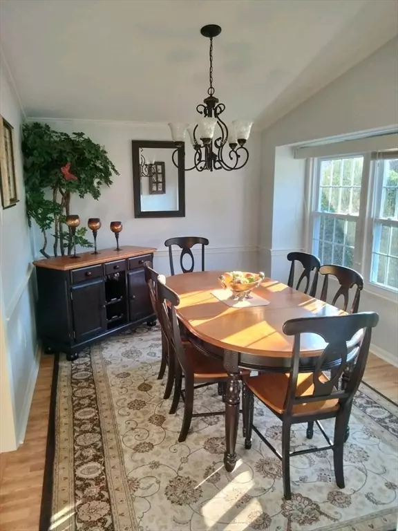 Rockland, MA 02370,6 Chestnut Circle