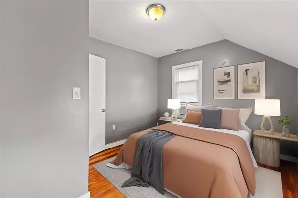 New Bedford, MA 02740,69 Newton St