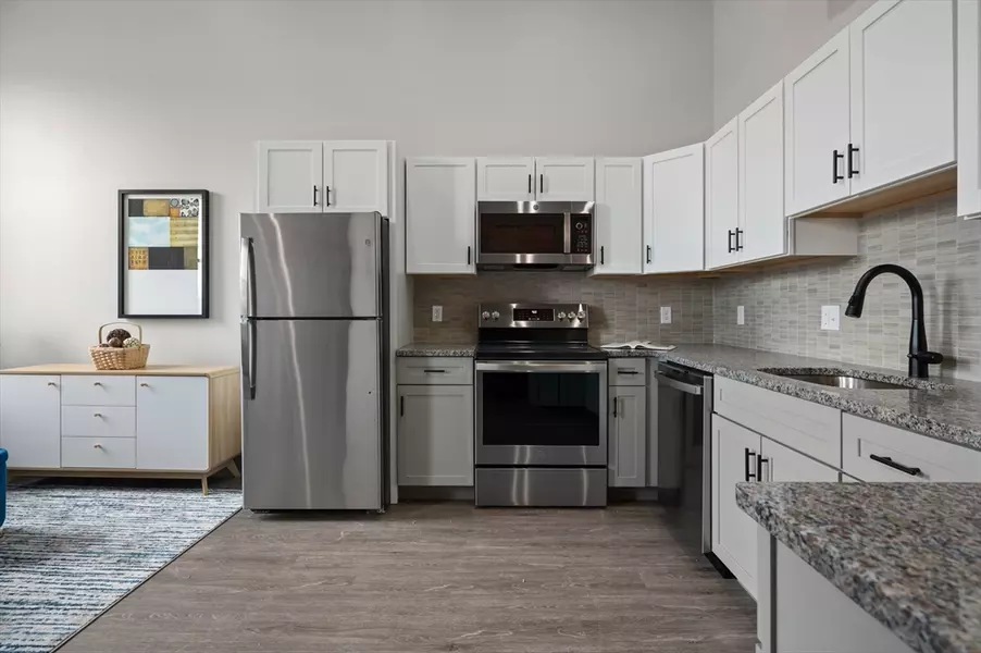 26 Broadway #308, Haverhill, MA 01832