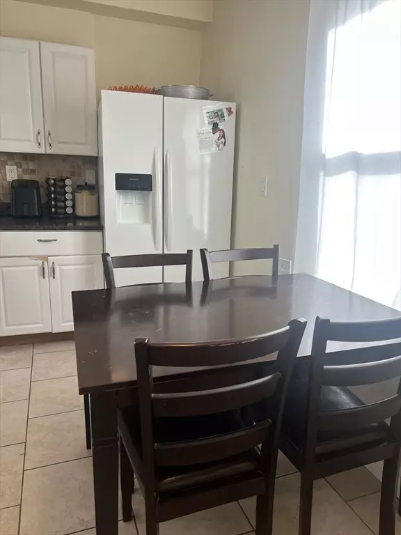Framingham, MA 01702,25 Eames St