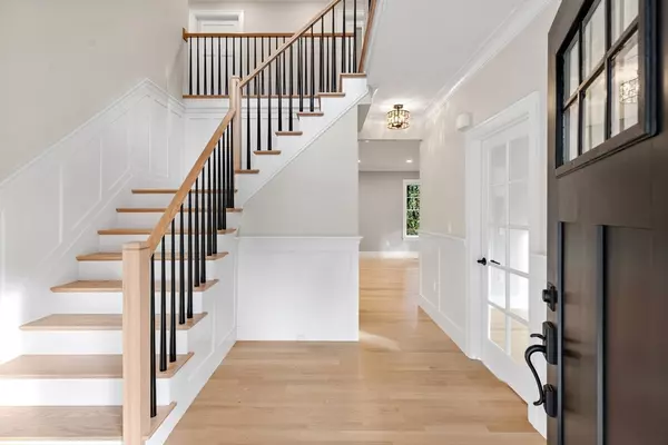 Burlington, MA 01803,12 Pleasant St