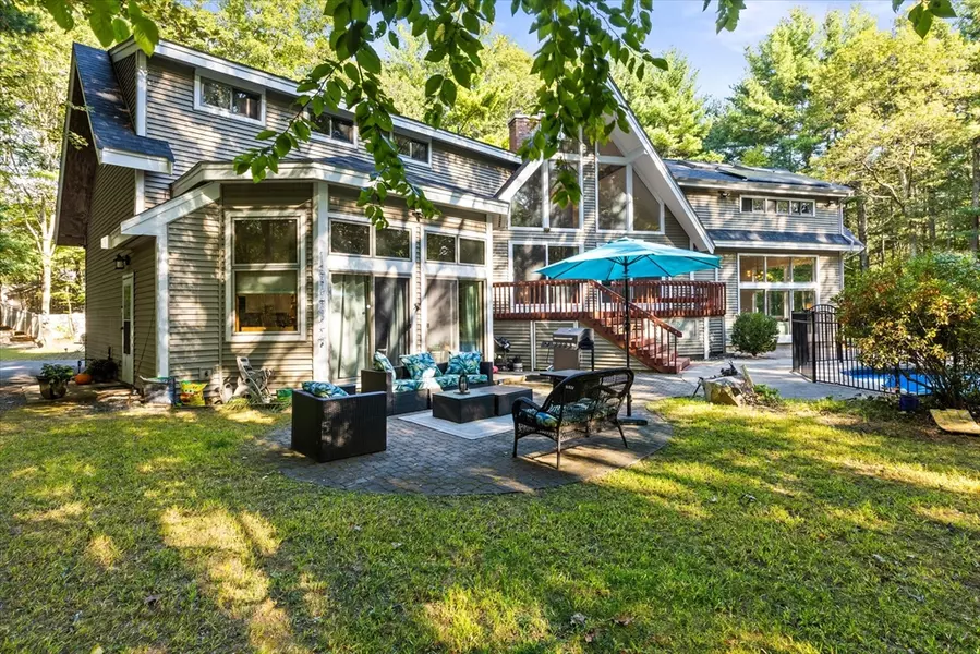 10 Cold Harbor Drive, Northborough, MA 01532
