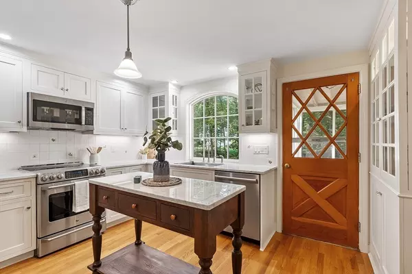 Boxborough, MA 01719,777 Depot Rd