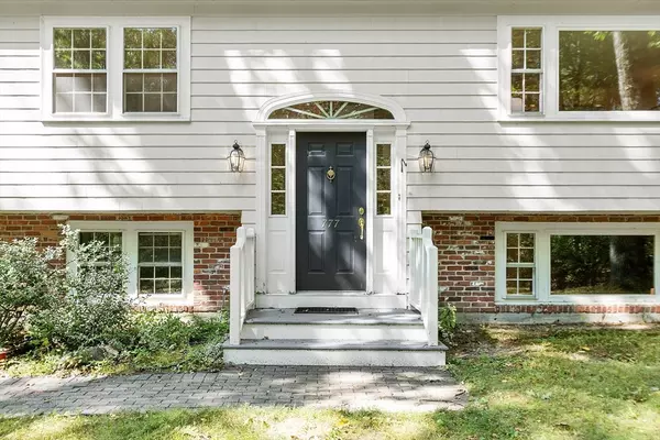 Boxborough, MA 01719,777 Depot Rd