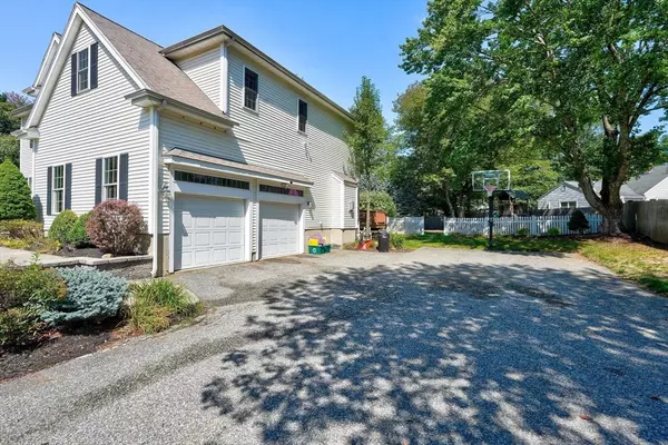 North Reading, MA 01864,45 Lowell Rd