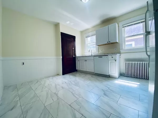 Somerville, MA 02145,39-41 Michigan Street #1