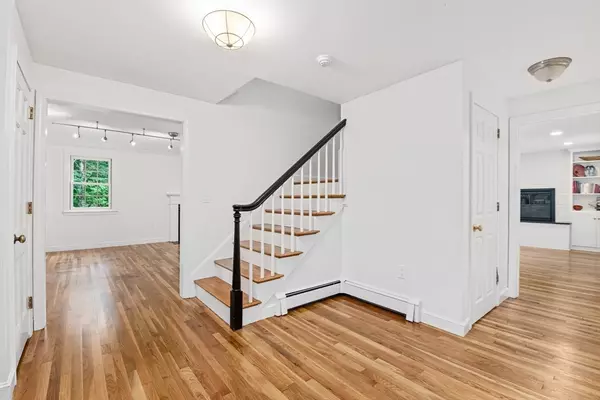 Sherborn, MA 01770,2 Surrey Lane