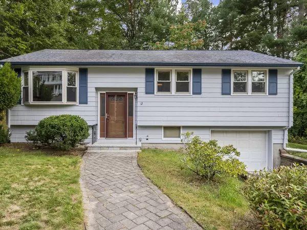 12 Pinetree Rd, Billerica, MA 01821