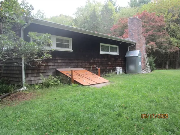 Rehoboth, MA 02769,15 Spring St