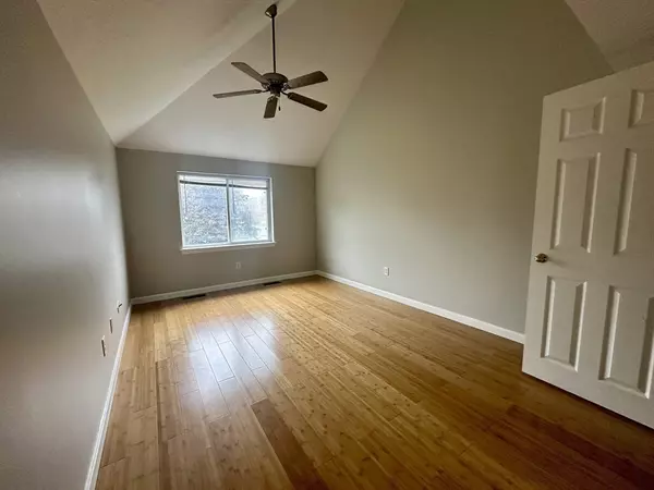 360 Littleton Road #D12, Chelmsford, MA 01824