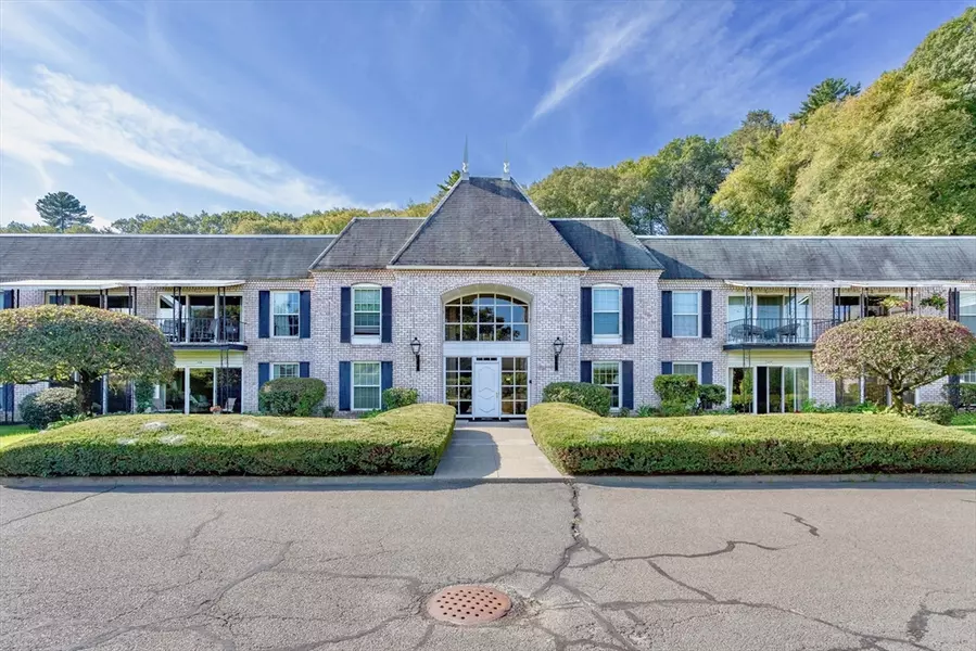 324 Russell Road #204, Westfield, MA 01085