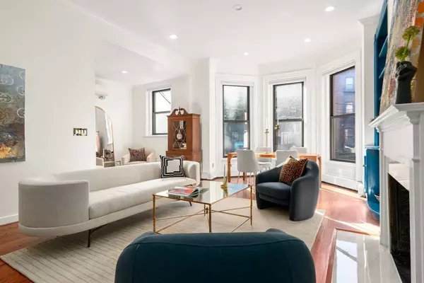 Boston, MA 02115,457 Beacon St #5