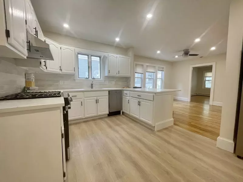 324 Savin Hill Avenue #2, Boston, MA 02125