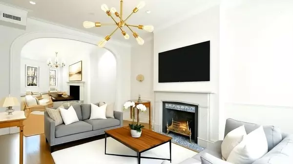 32 West Cedar Street, Boston, MA 02108