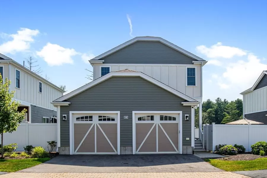 14 Cleary Cir, Norfolk, MA 02056