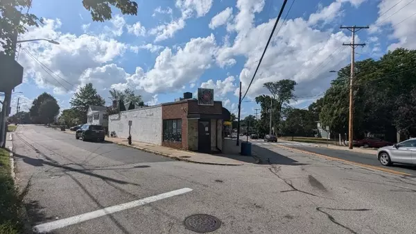 Providence, RI 02904,834-836 Admiral St