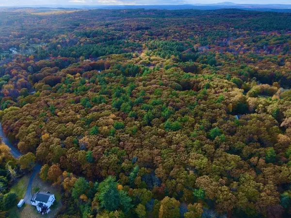 90 Corn Road, Bolton, MA 01740