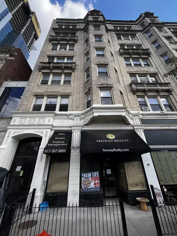 Boston, MA 02115,270 Huntington Ave #201