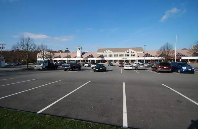 Barnstable, MA 02632,1600 Falmouth Rd, Rte 28