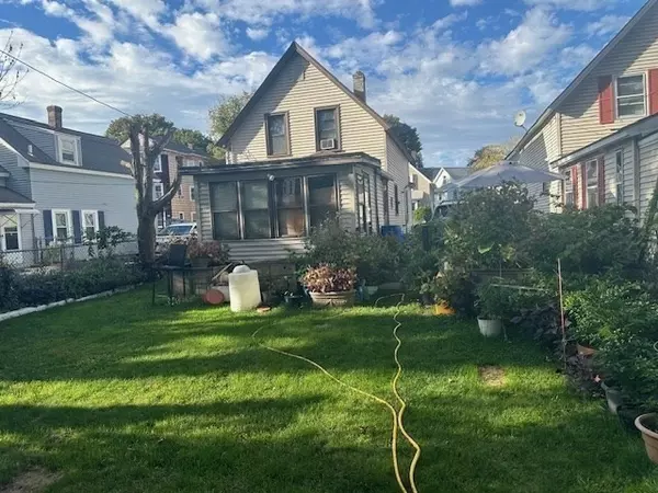 Worcester, MA 01603,24 Litchfield St