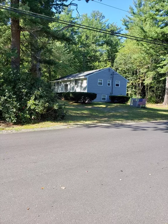 296 Emerson Ave #3, Hampstead, NH 03841
