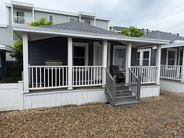 7 Dover Avenue #2, Hampton, NH 03842